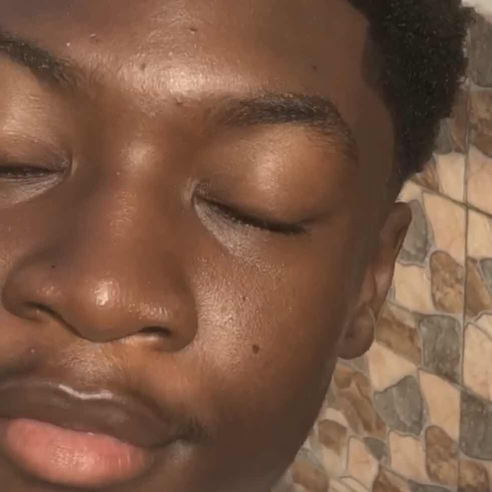 goodnovel comment avatar