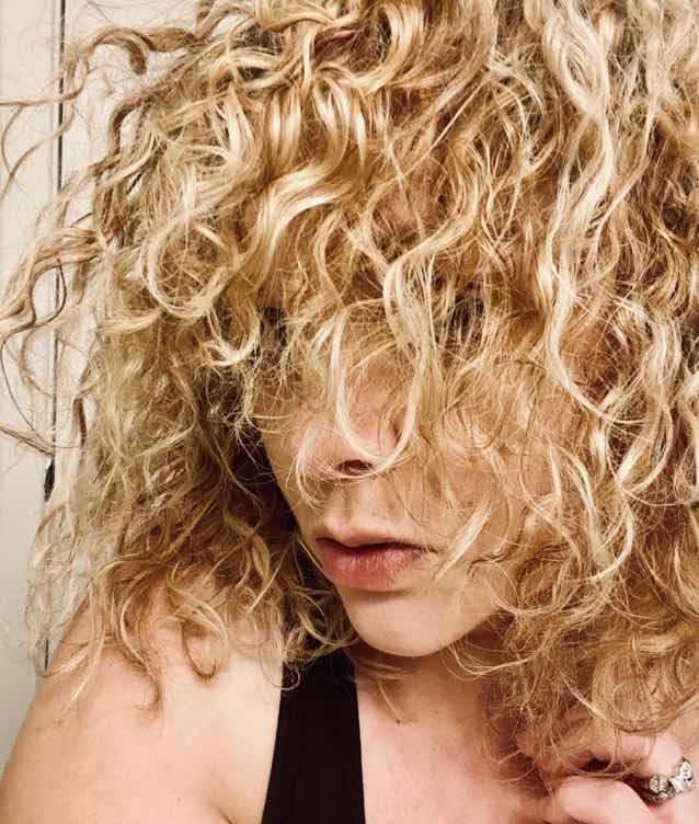 goodnovel comment avatar