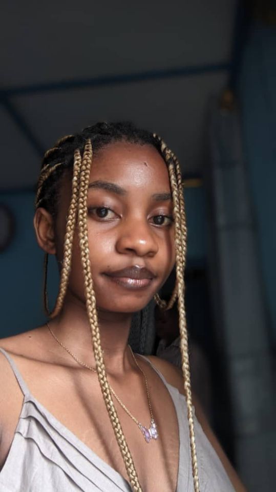 goodnovel comment avatar