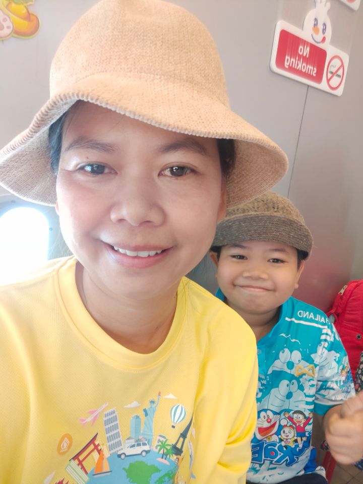 goodnovel comment avatar