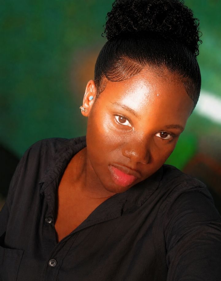 goodnovel comment avatar