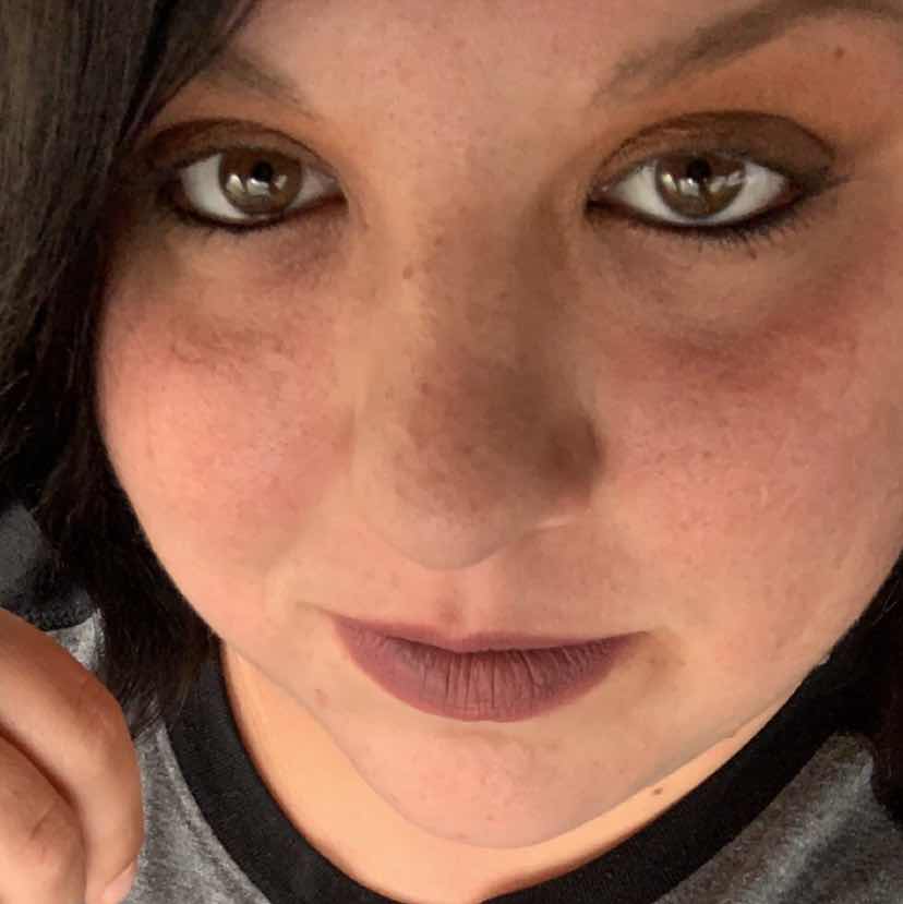 goodnovel comment avatar