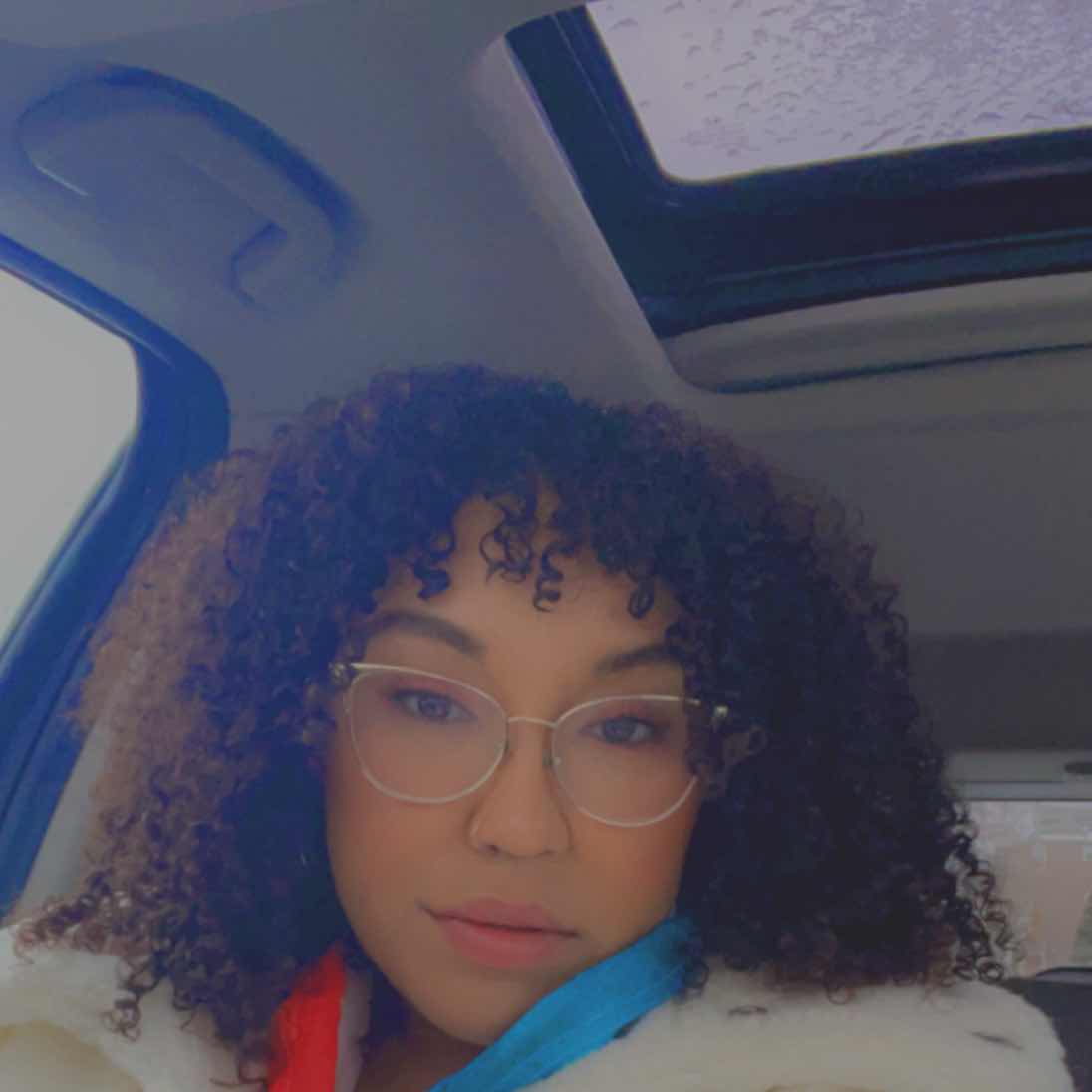 goodnovel comment avatar