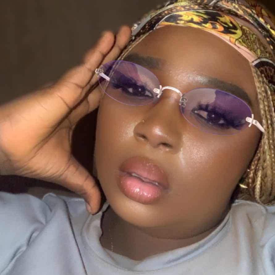 goodnovel comment avatar