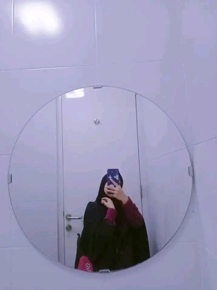 ميرنا السيد 