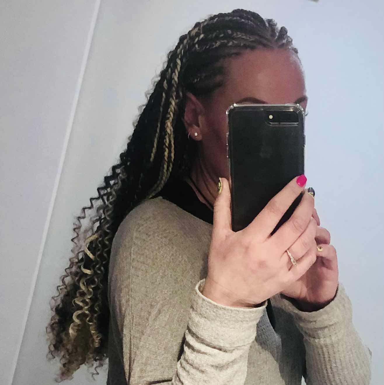 goodnovel comment avatar