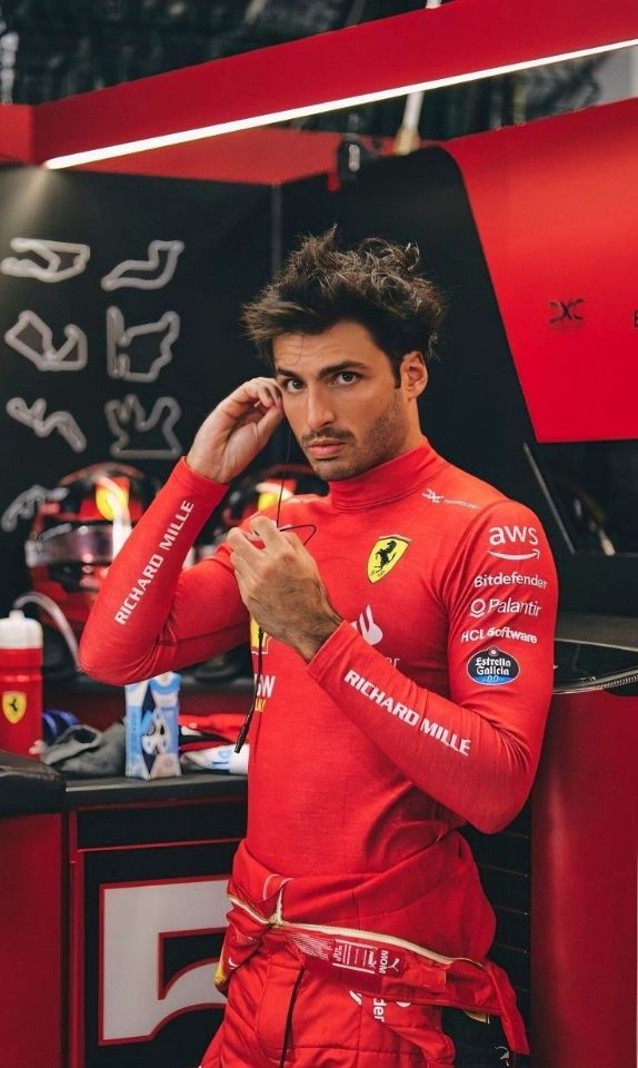 goodnovel comment avatar