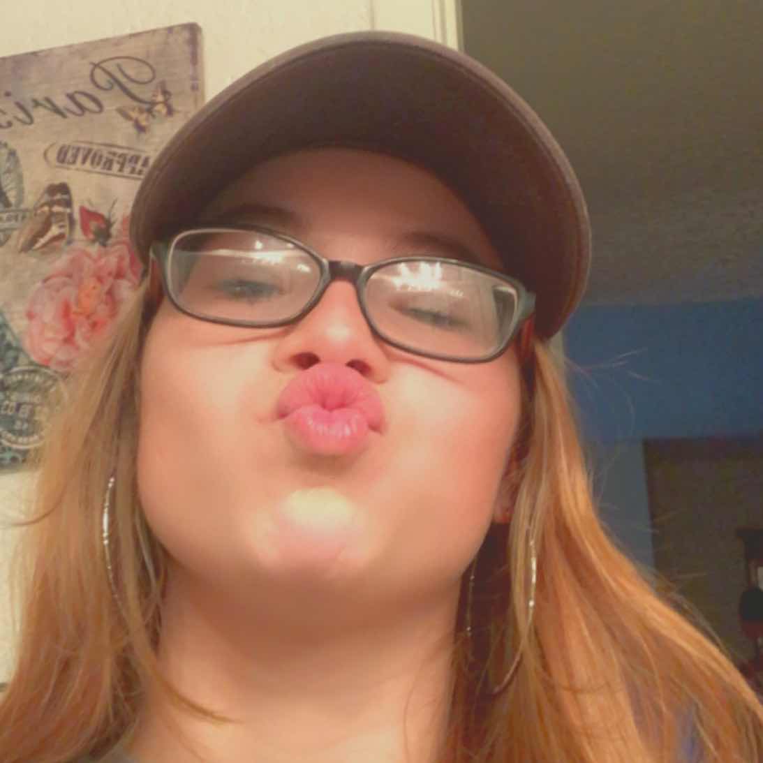 goodnovel comment avatar