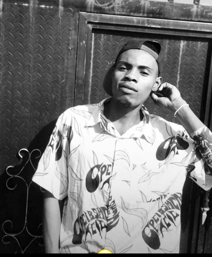 goodnovel comment avatar