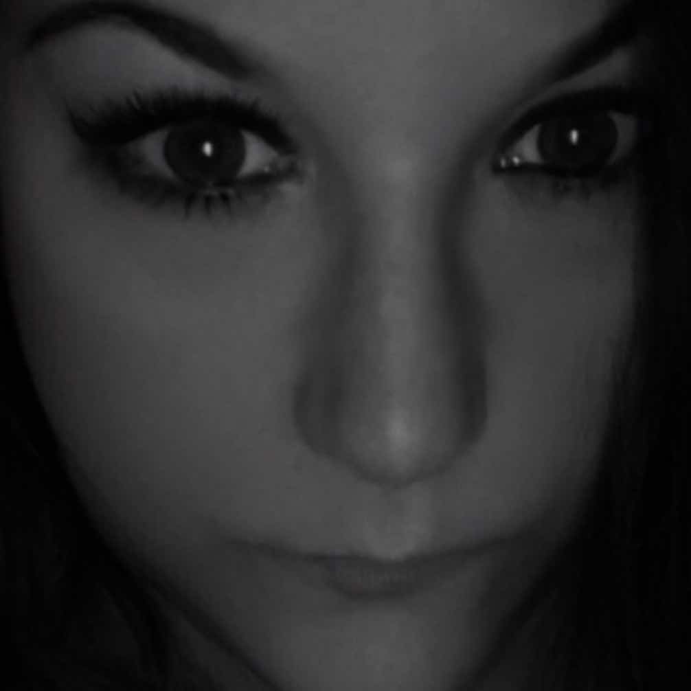 goodnovel comment avatar