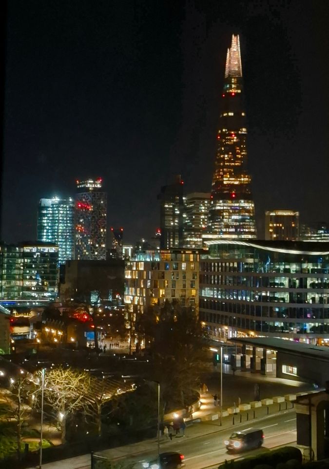 goodnovel comment avatar