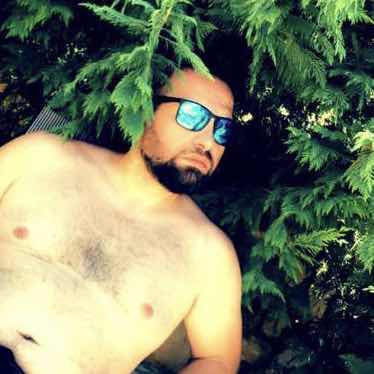 goodnovel comment avatar