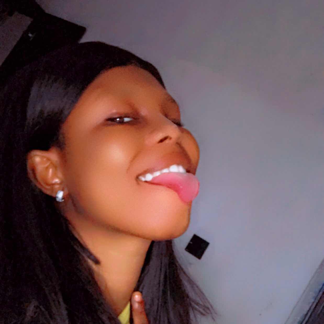 goodnovel comment avatar