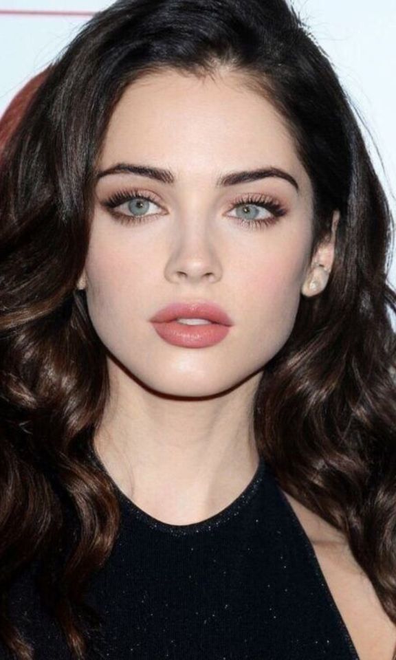 goodnovel comment avatar