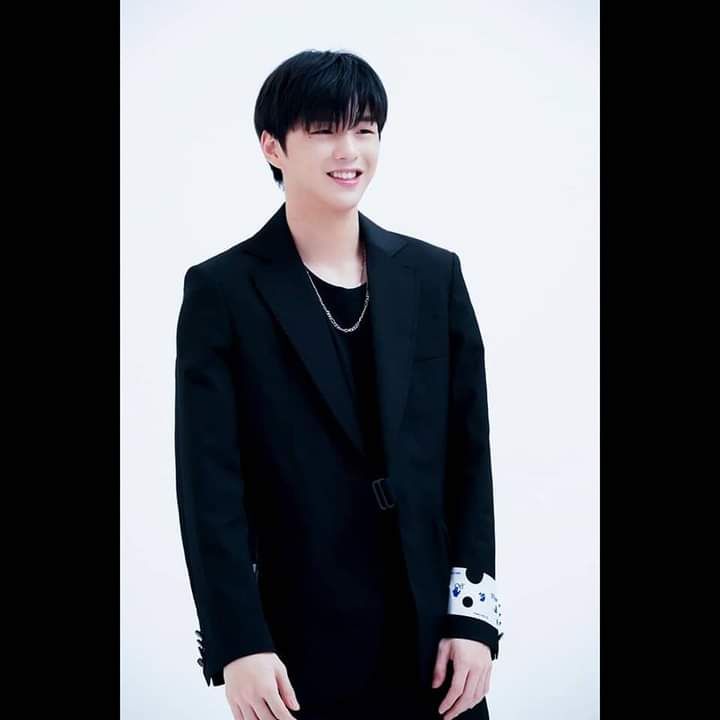 goodnovel comment avatar