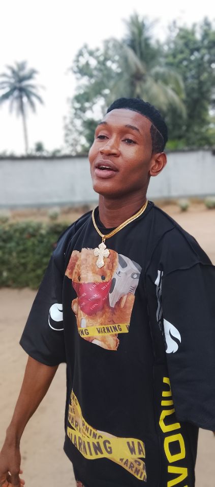 goodnovel comment avatar