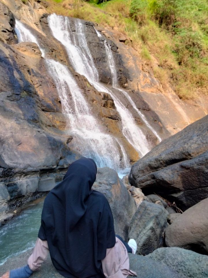 goodnovel comment avatar