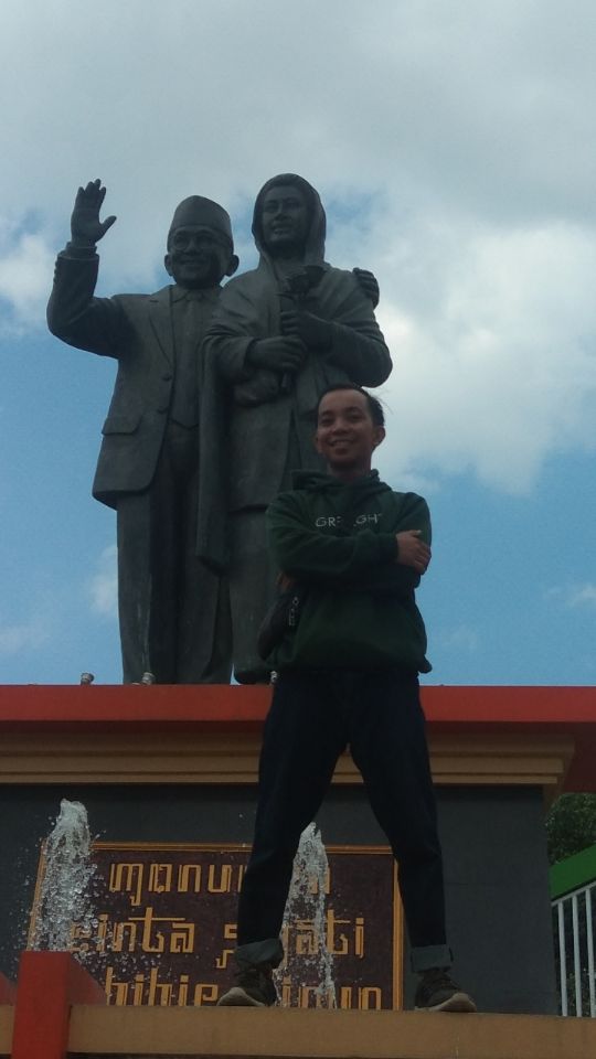 goodnovel comment avatar