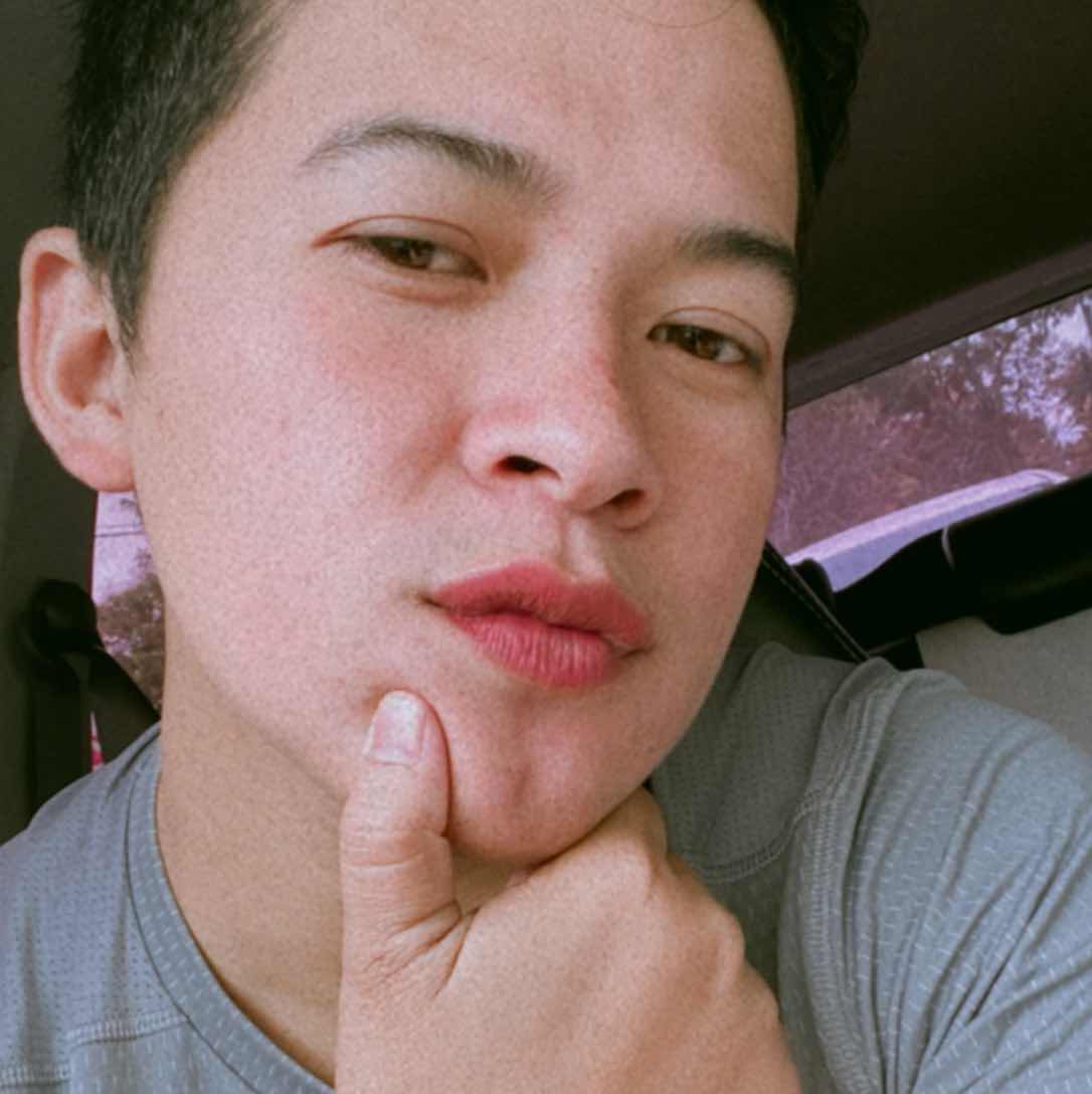 goodnovel comment avatar