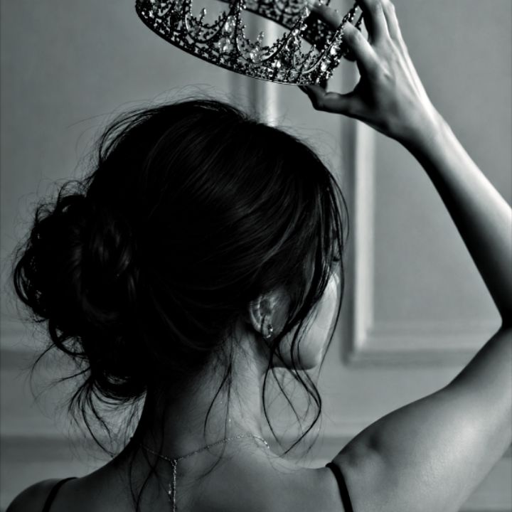Miss R