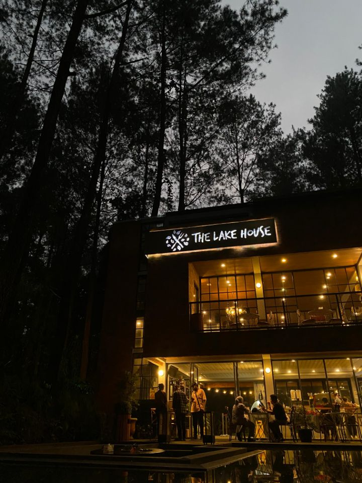 goodnovel comment avatar