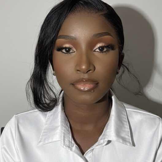 goodnovel comment avatar