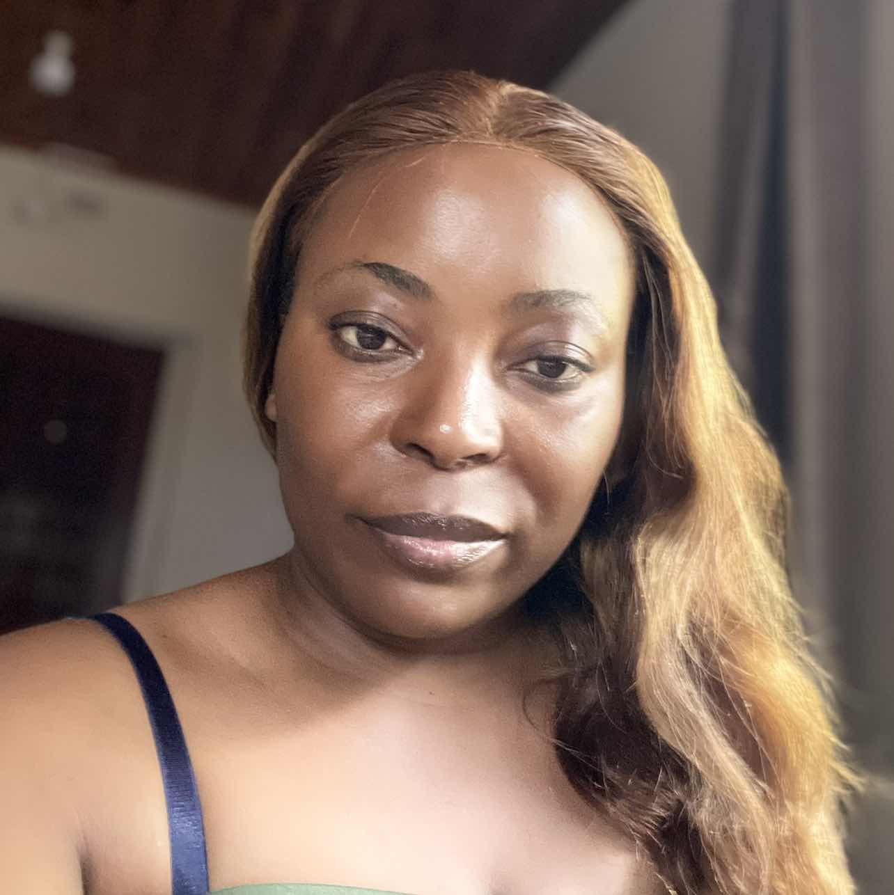 goodnovel comment avatar