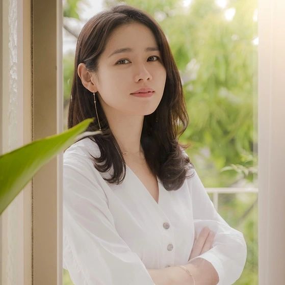 goodnovel comment avatar