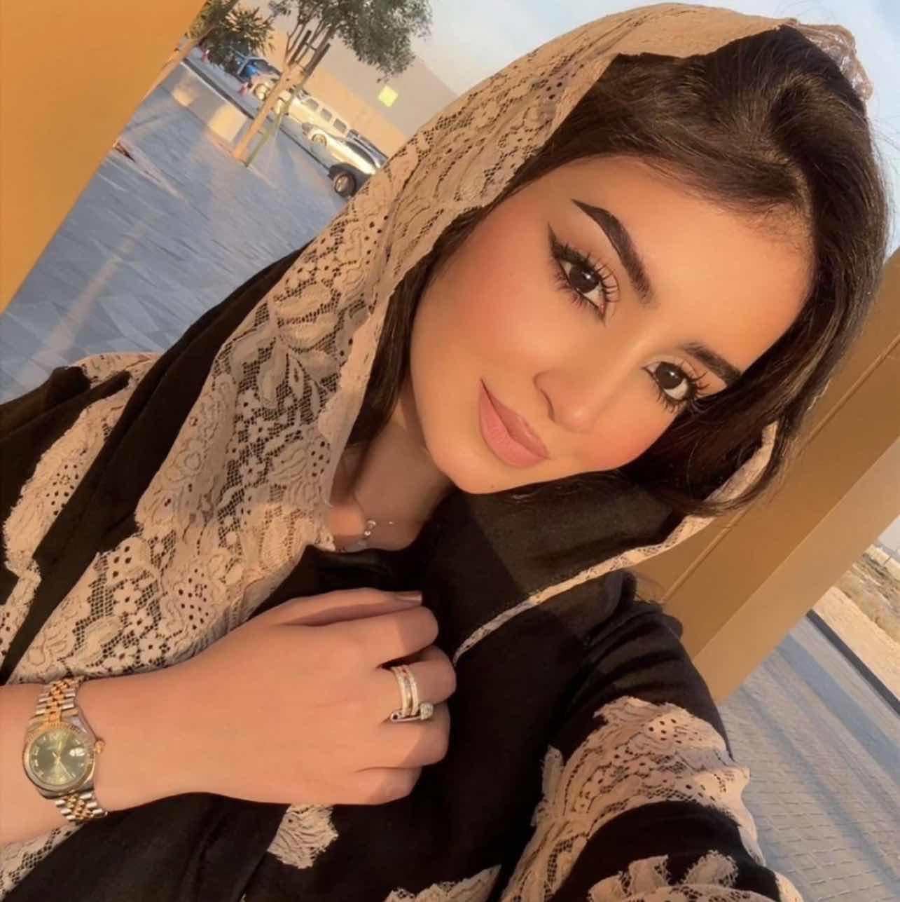 goodnovel comment avatar