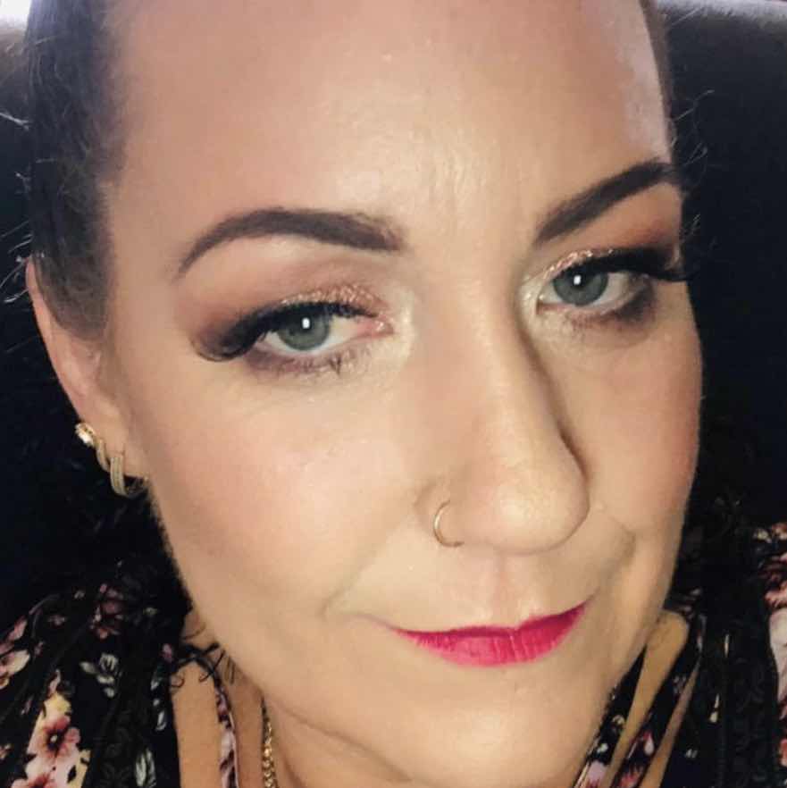 goodnovel comment avatar