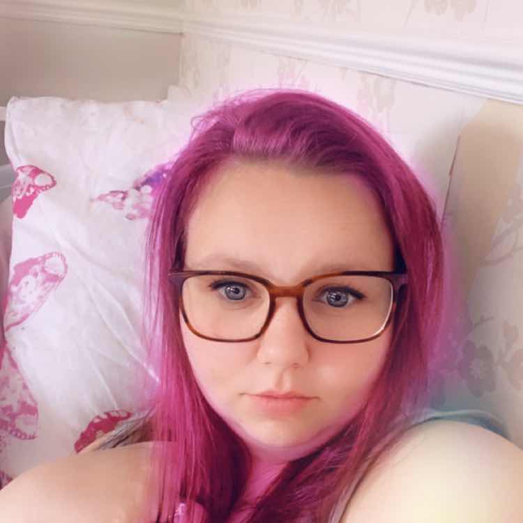 goodnovel comment avatar