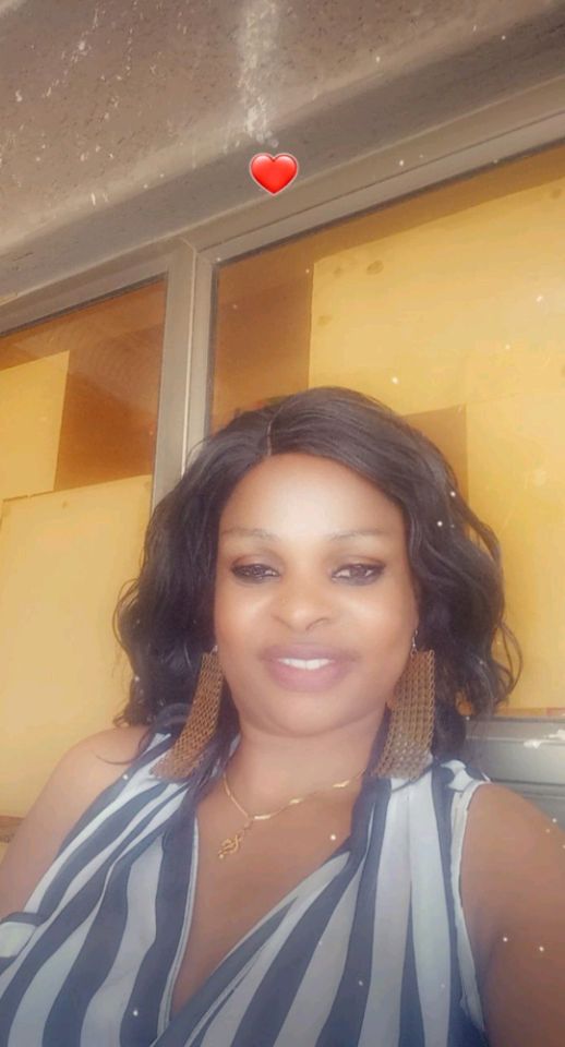 goodnovel comment avatar