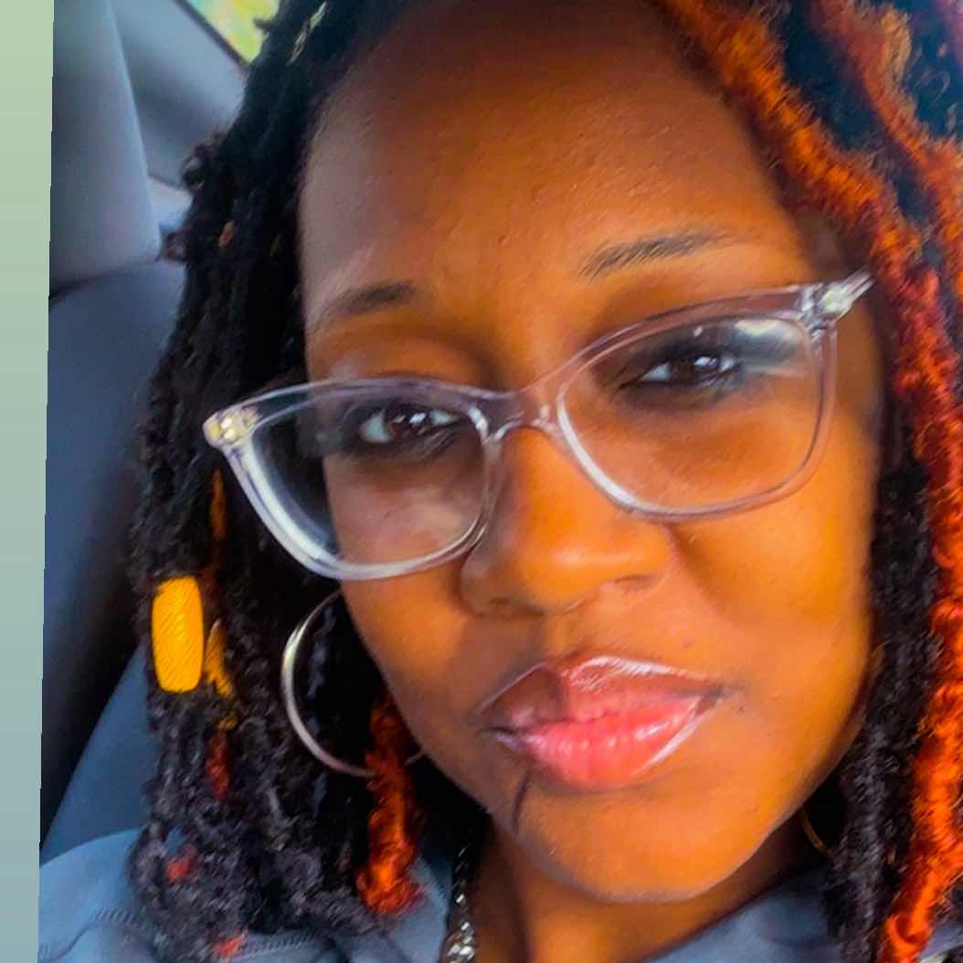 goodnovel comment avatar