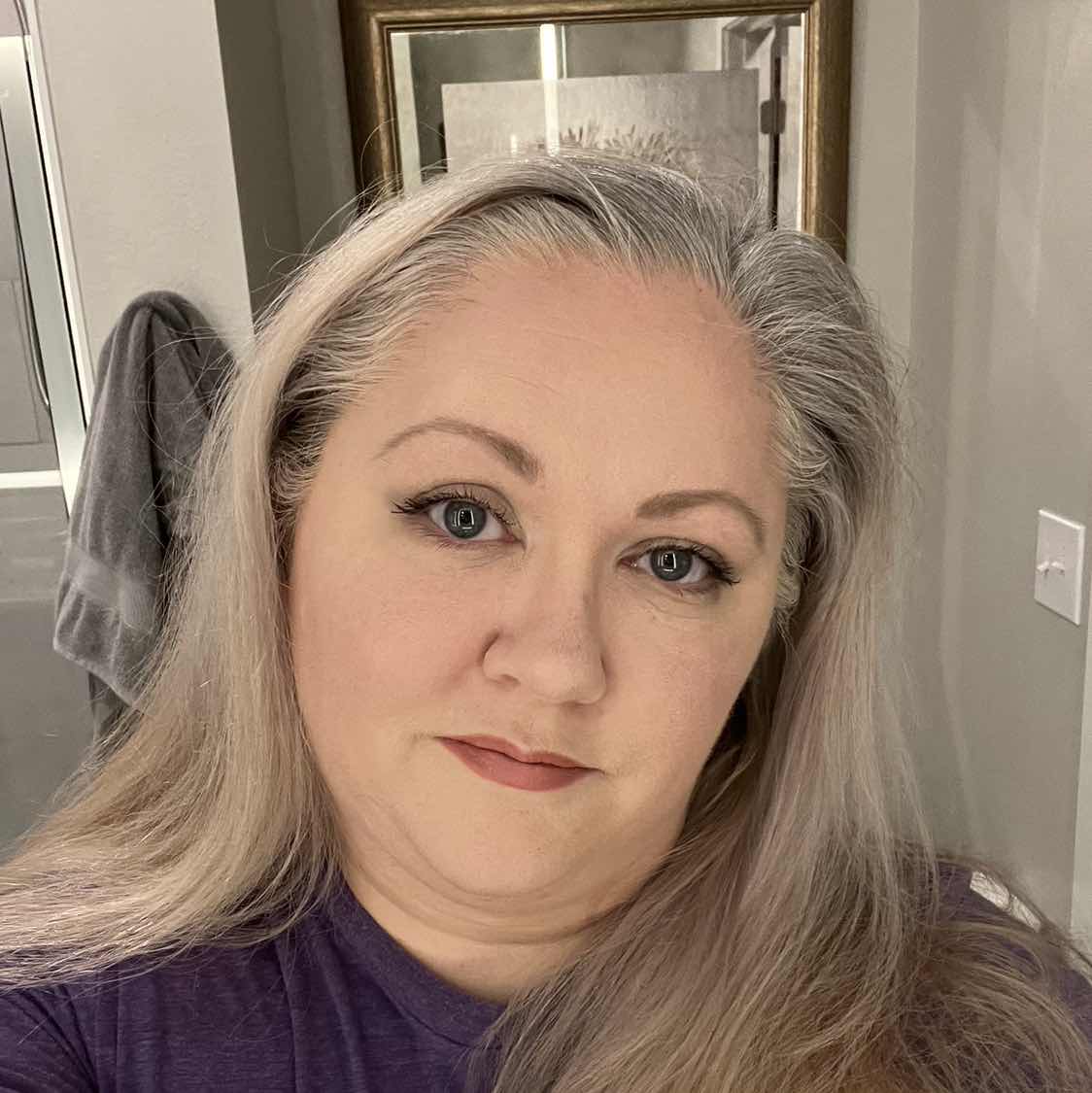 goodnovel comment avatar