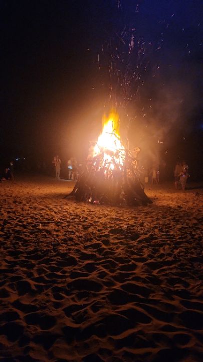 goodnovel comment avatar