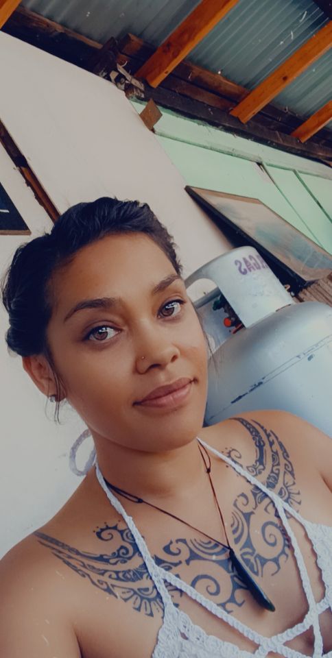 goodnovel comment avatar