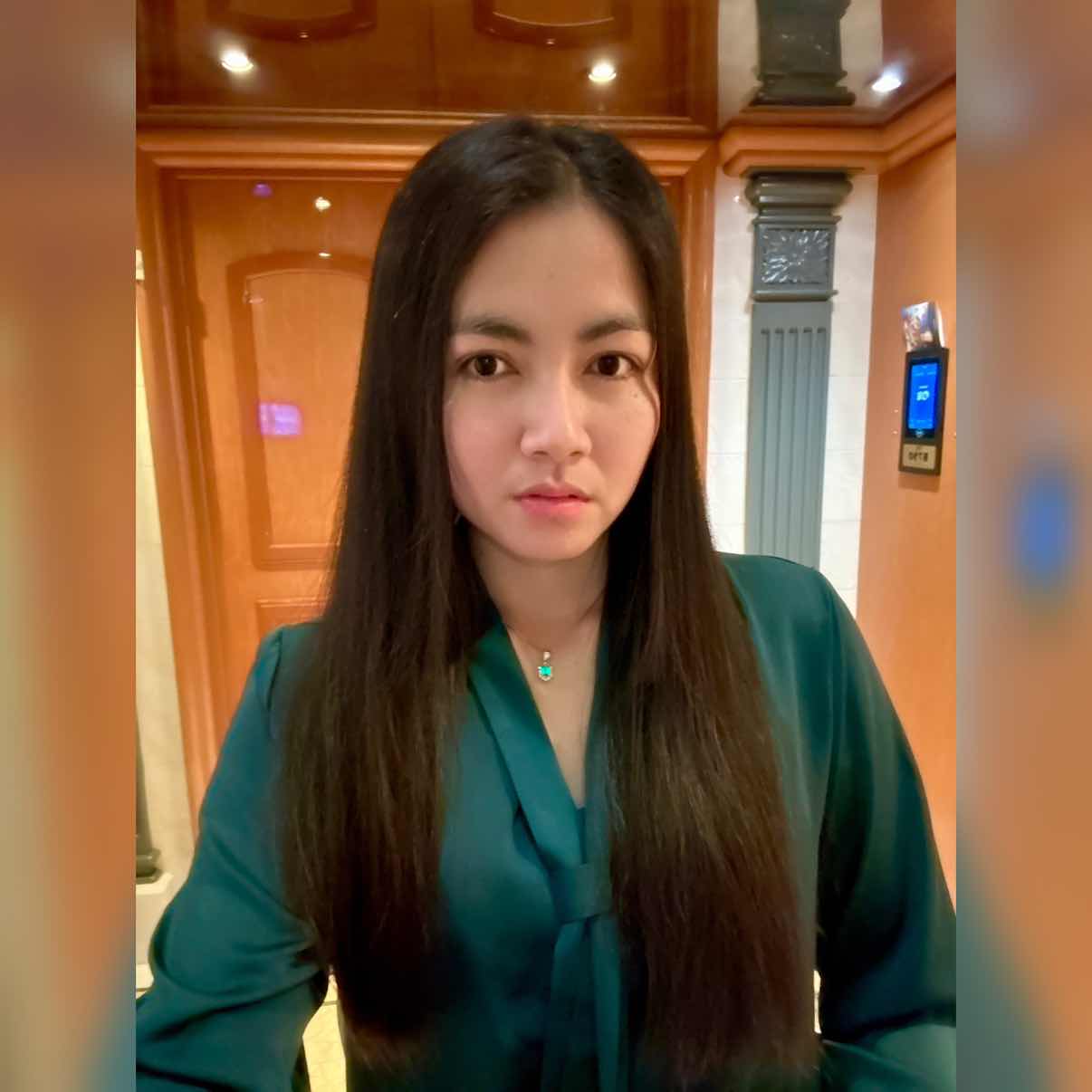 goodnovel comment avatar