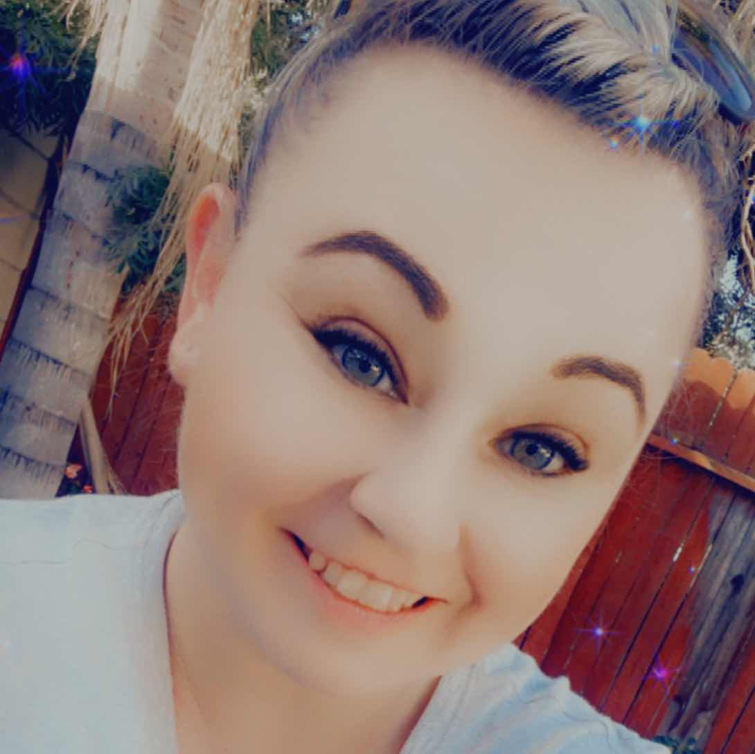 goodnovel comment avatar