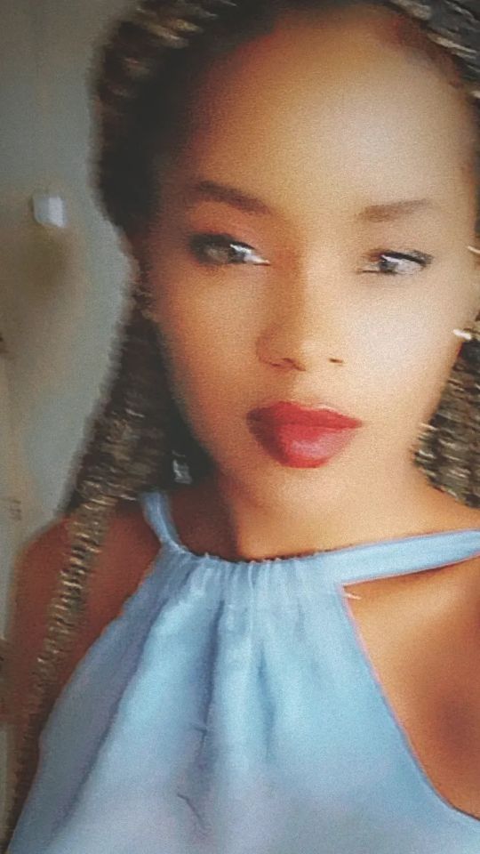 goodnovel comment avatar