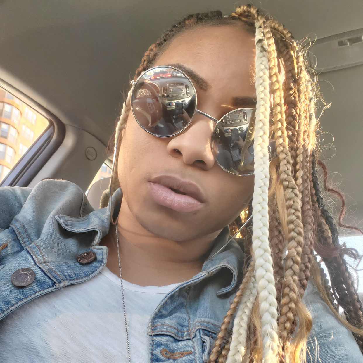 goodnovel comment avatar