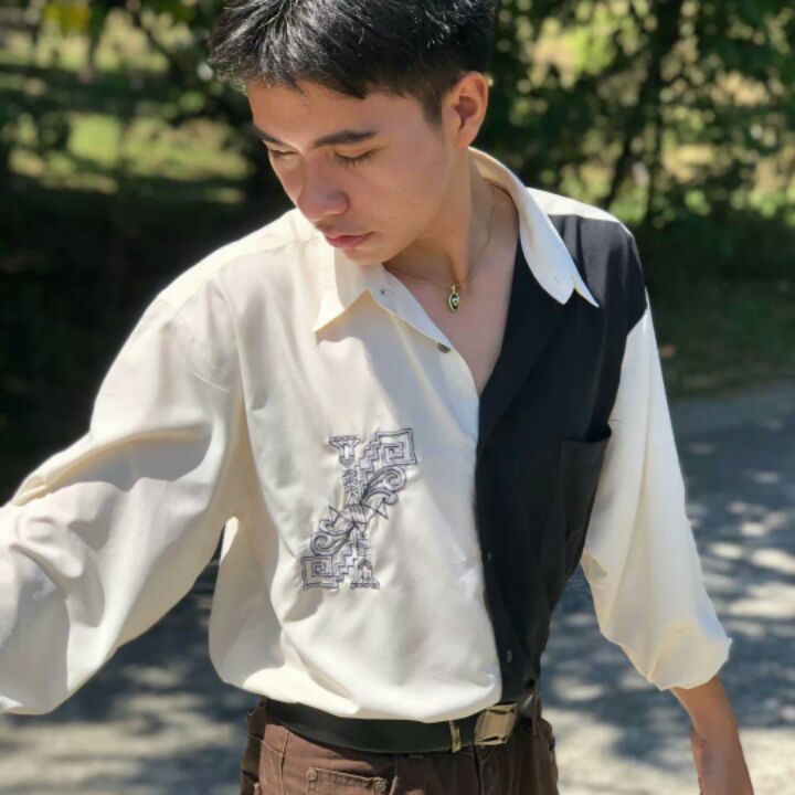 THEGUYWITHTHEGLASSES