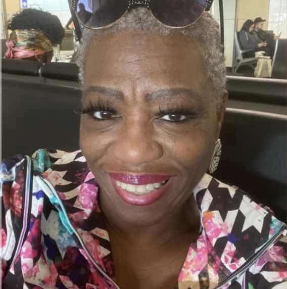 goodnovel comment avatar