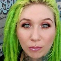 goodnovel comment avatar