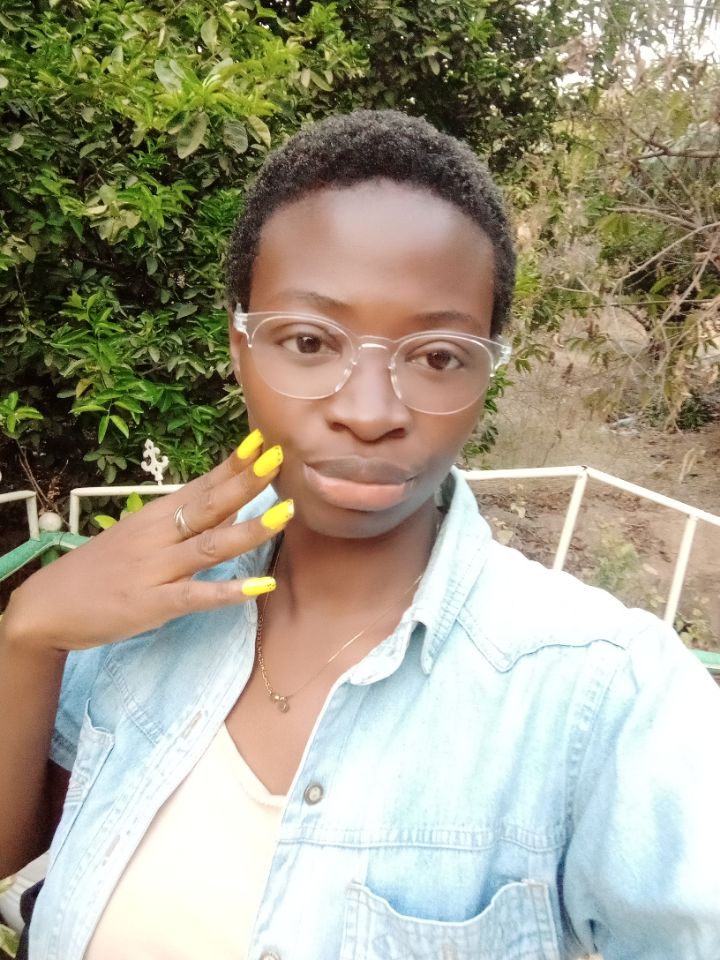 goodnovel comment avatar