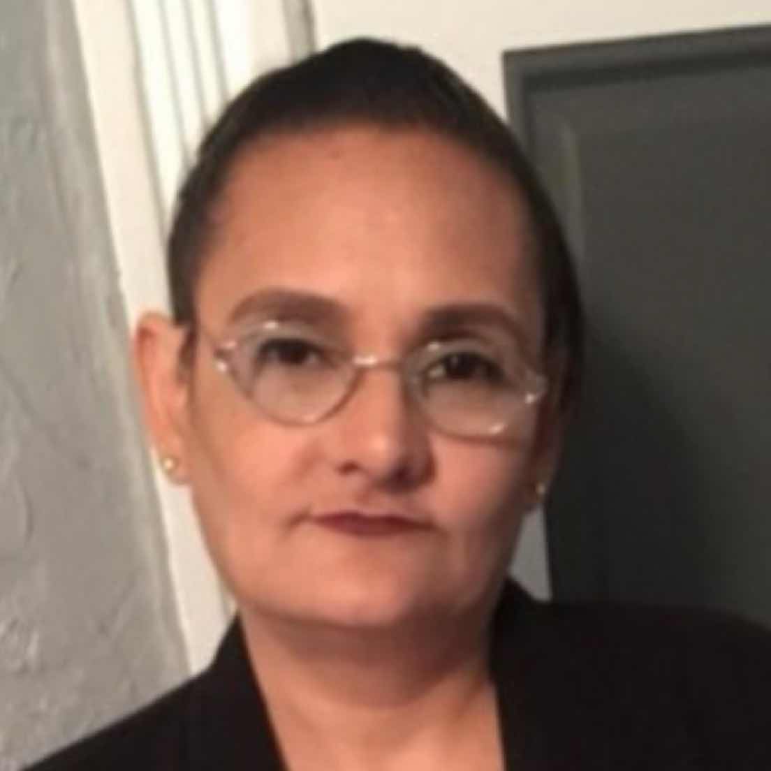 goodnovel comment avatar