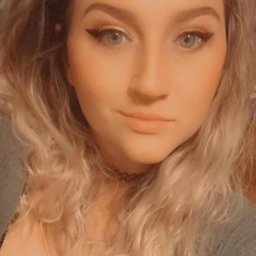 goodnovel comment avatar