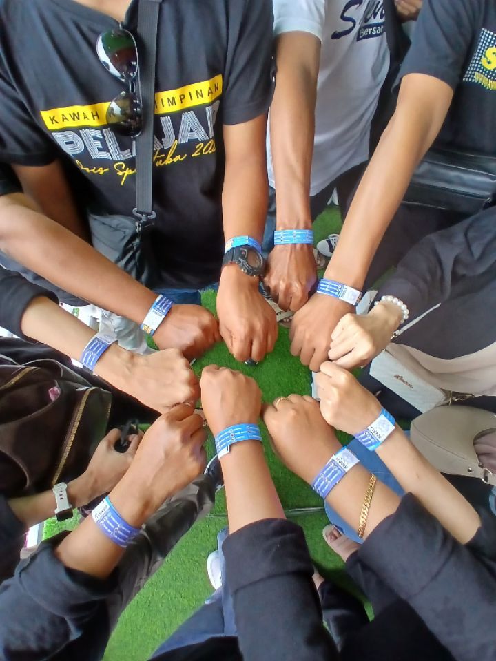 goodnovel comment avatar