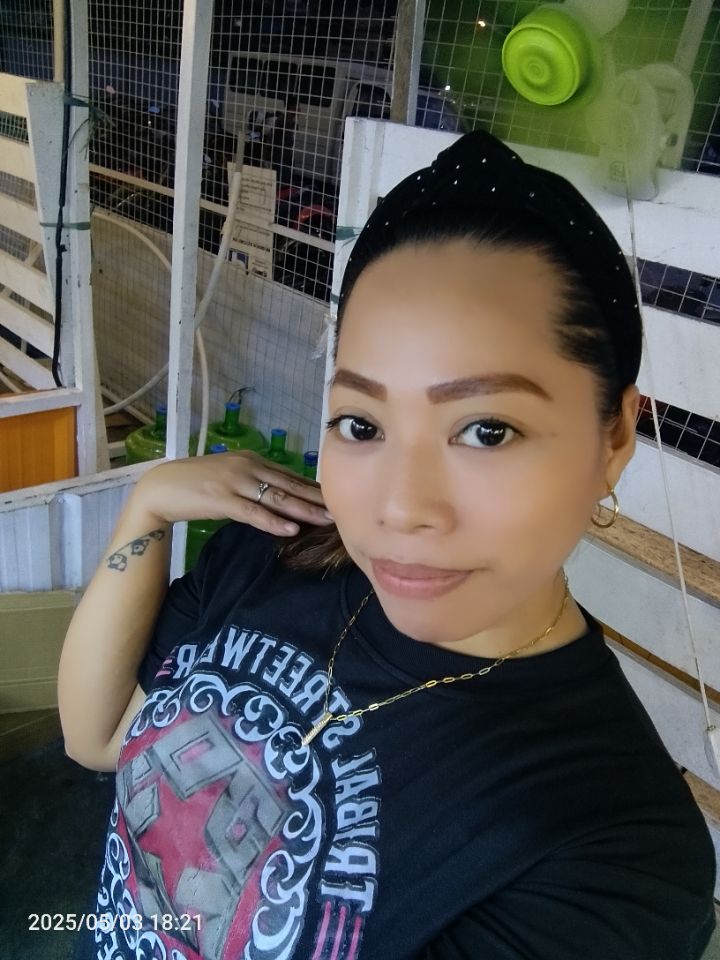 goodnovel comment avatar