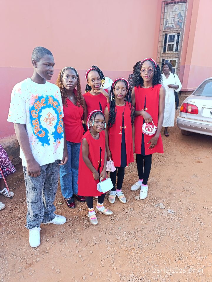 goodnovel comment avatar