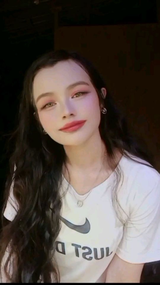 goodnovel comment avatar